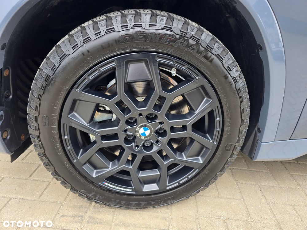 BMW X1 - 16