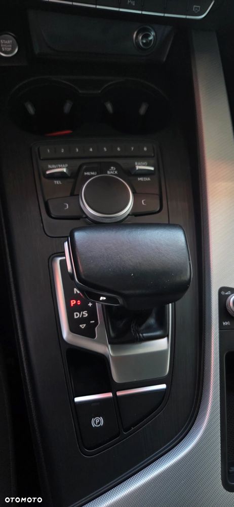 Audi A4 Avant 40 TFSI S tronic - 30