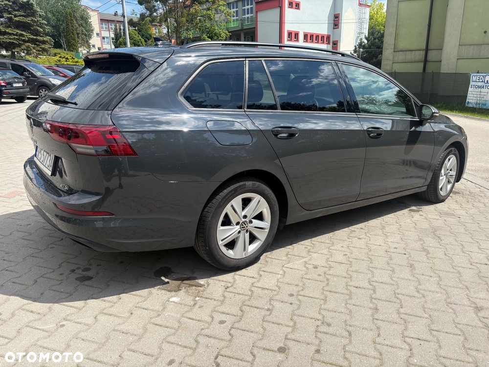 Volkswagen Golf 1.5 eTSI OPF DSG Life - 3