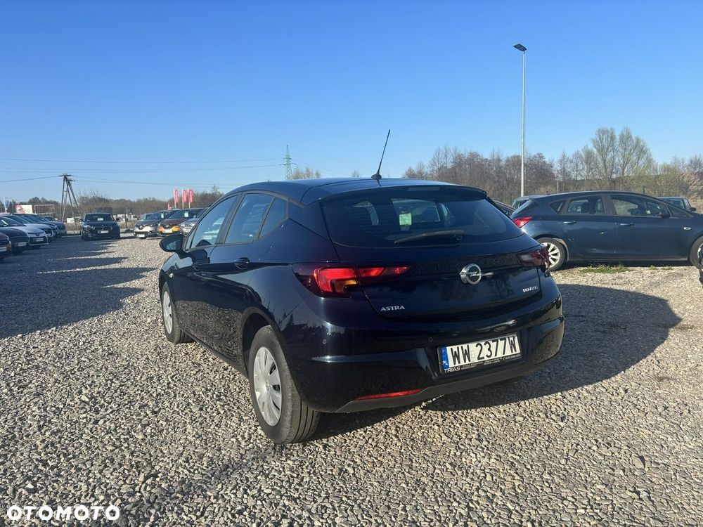 Opel Astra - 9