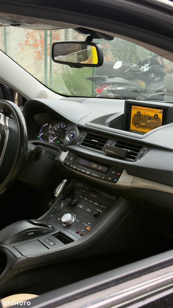 Lexus CT 200h Elegance - 17