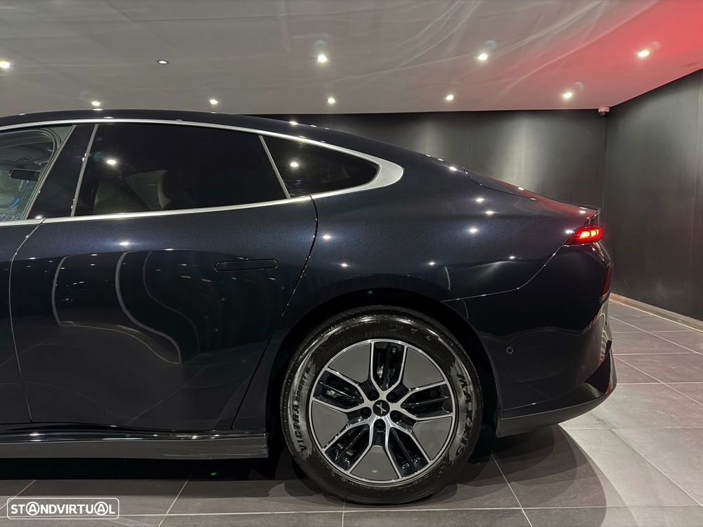 Xpeng P7i 86.2 kWh Long Range - 5