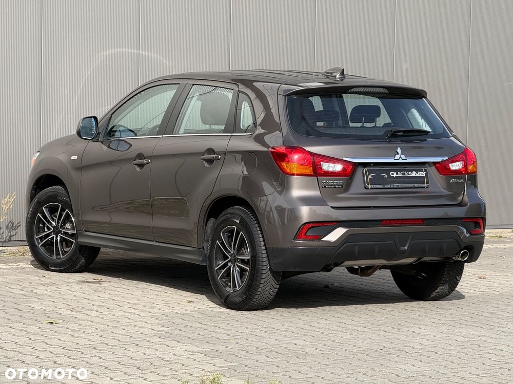 Mitsubishi ASX - 9