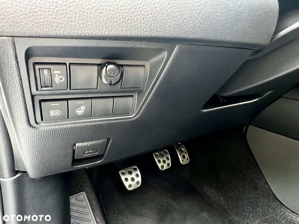 Toyota GR Yaris 1.6 Dynamic - 17