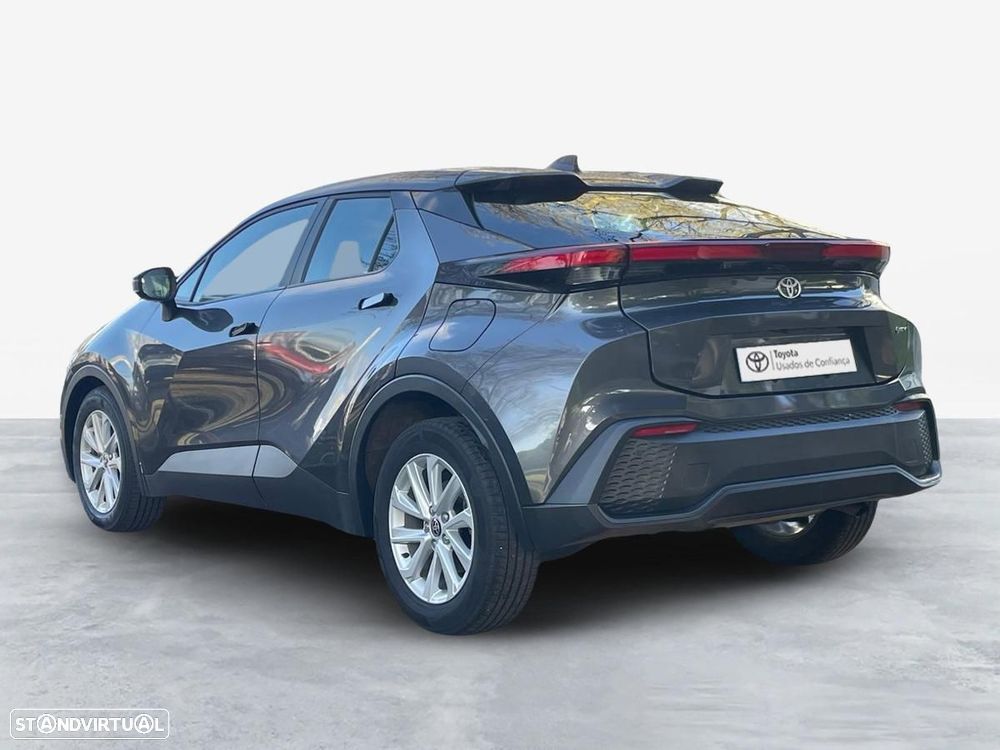 Toyota C-HR — fotografia 2