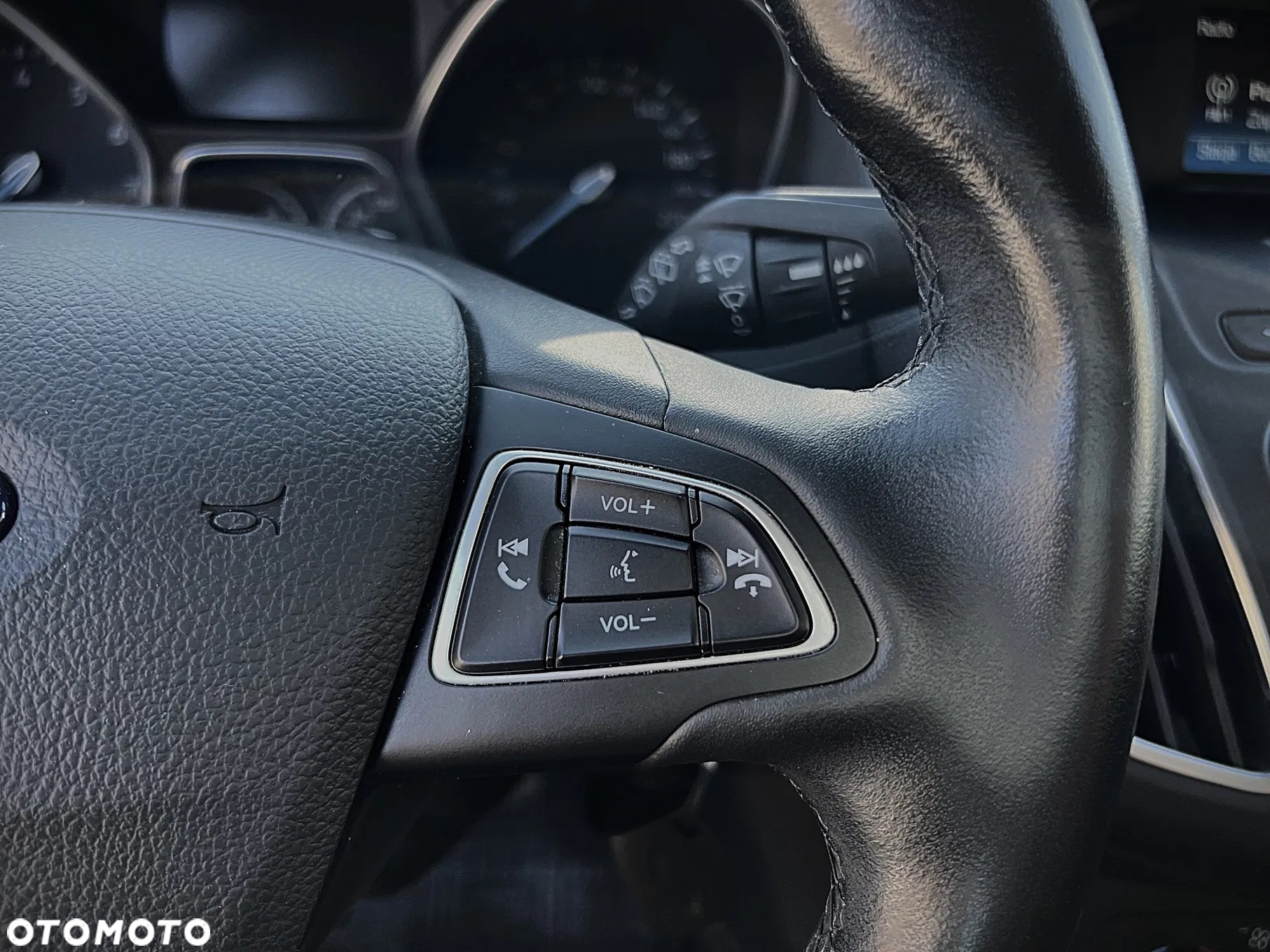 Ford Focus 1.5 EcoBoost Trend ASS - 34