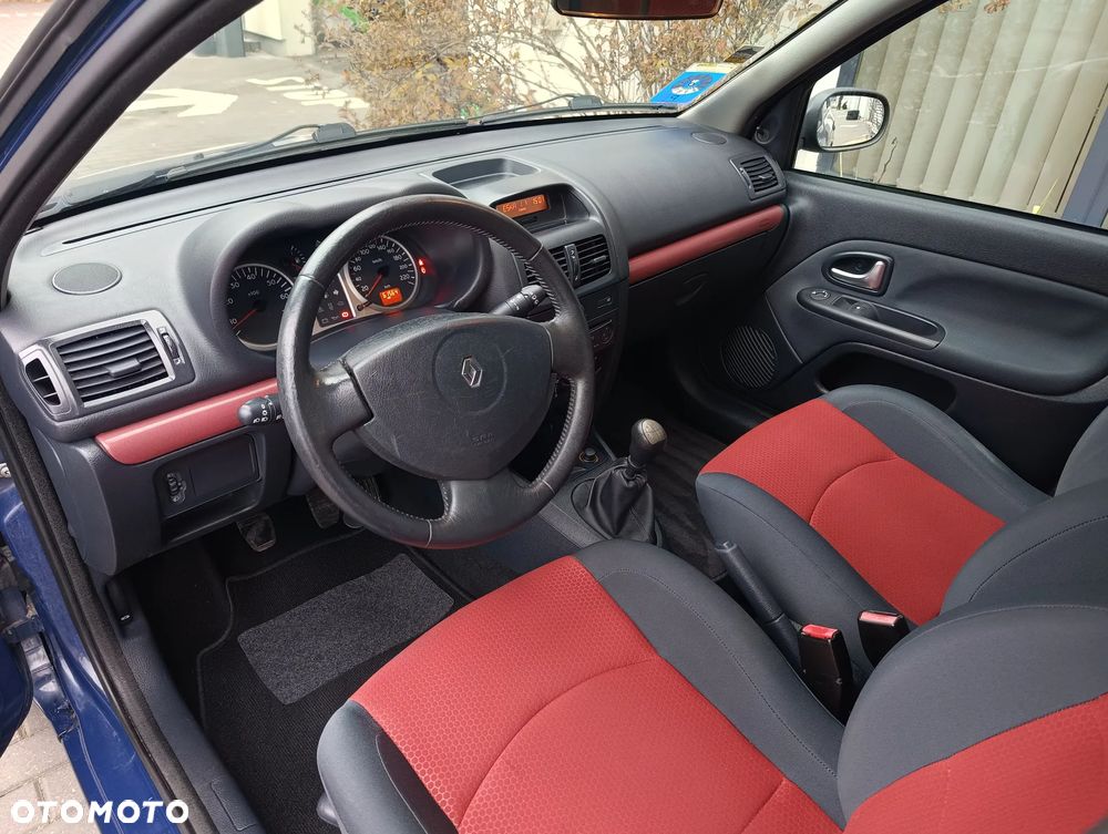 Renault Clio 1.2 16V 75 Dynamique - 8