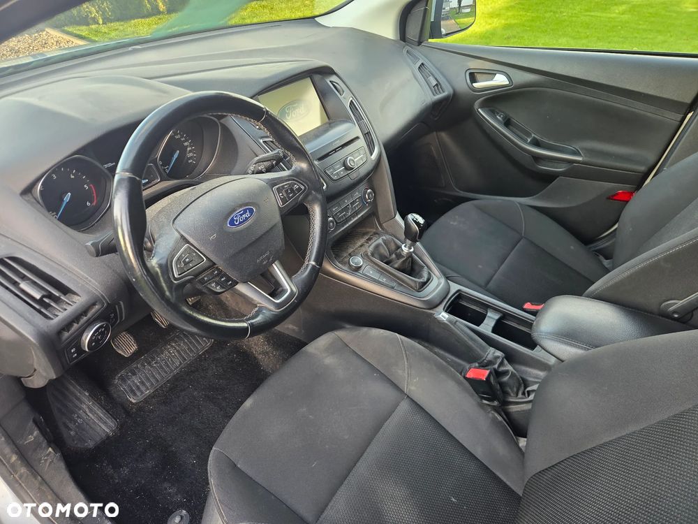 Ford Focus - 9