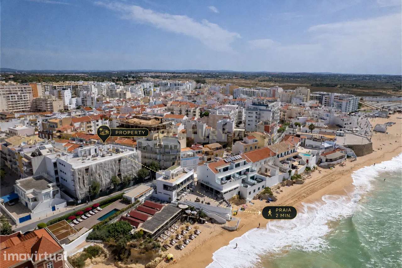 T3 Renovado a 50 Metros da Praia em Armação de Pêra - Grande imagem: 3/37