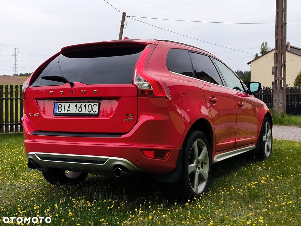 Volvo XC 60 T6 AWD R-Design - 4