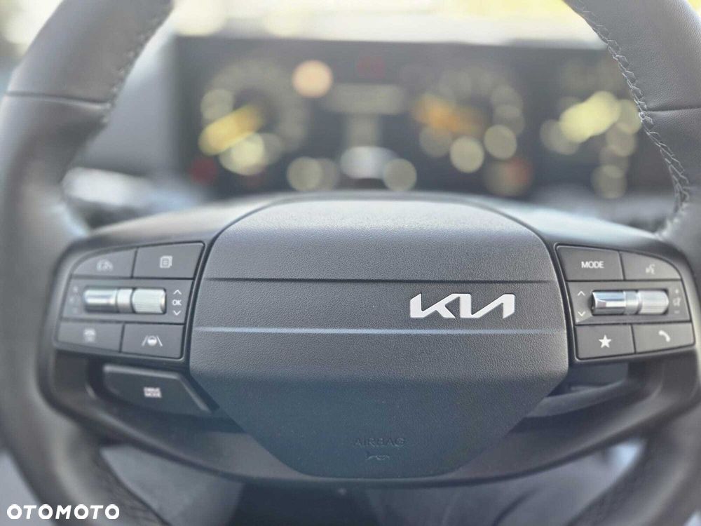 Kia K4 - 16