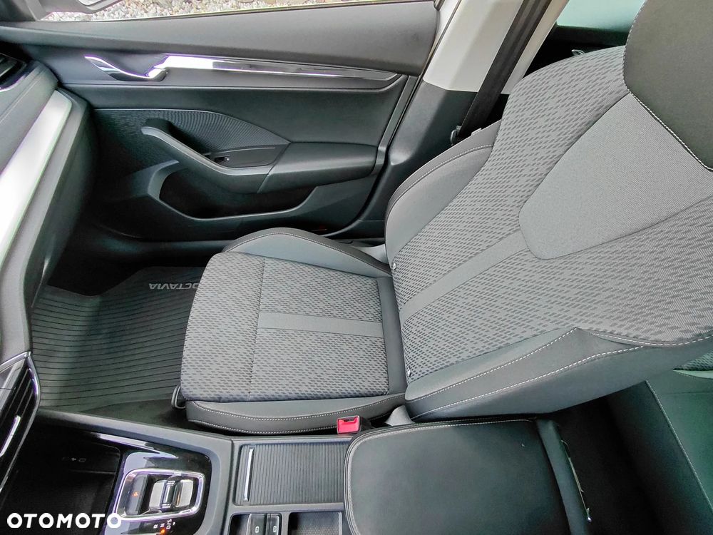 Skoda Octavia 1.5 TSI e-Tec Style DSG - 21