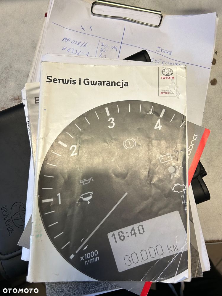 Toyota Avensis 2.0 D-4D Premium - 36