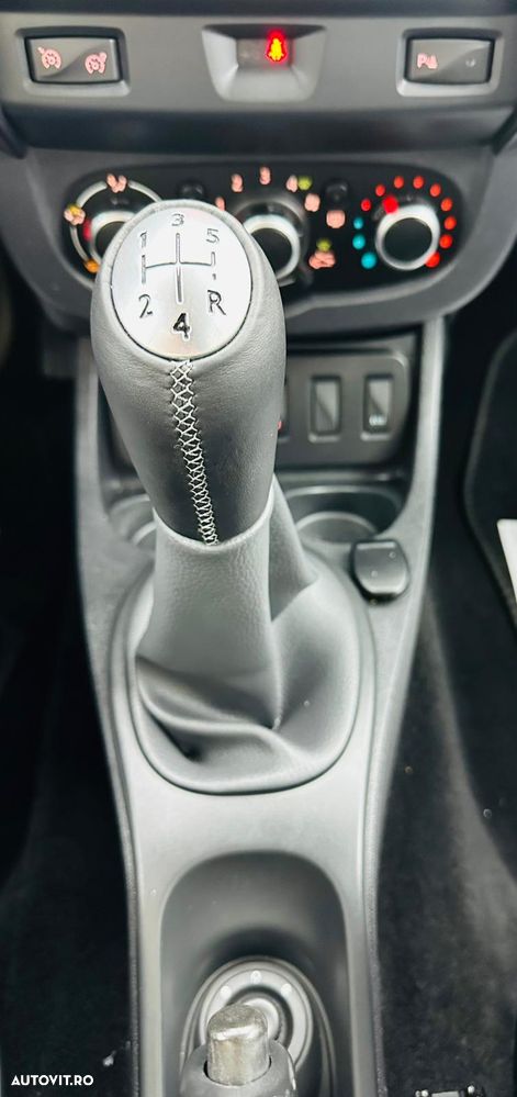 Dacia Duster SCe 115 4x2 Laureate - 22