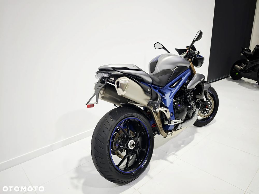 Triumph Speed Triple - 10
