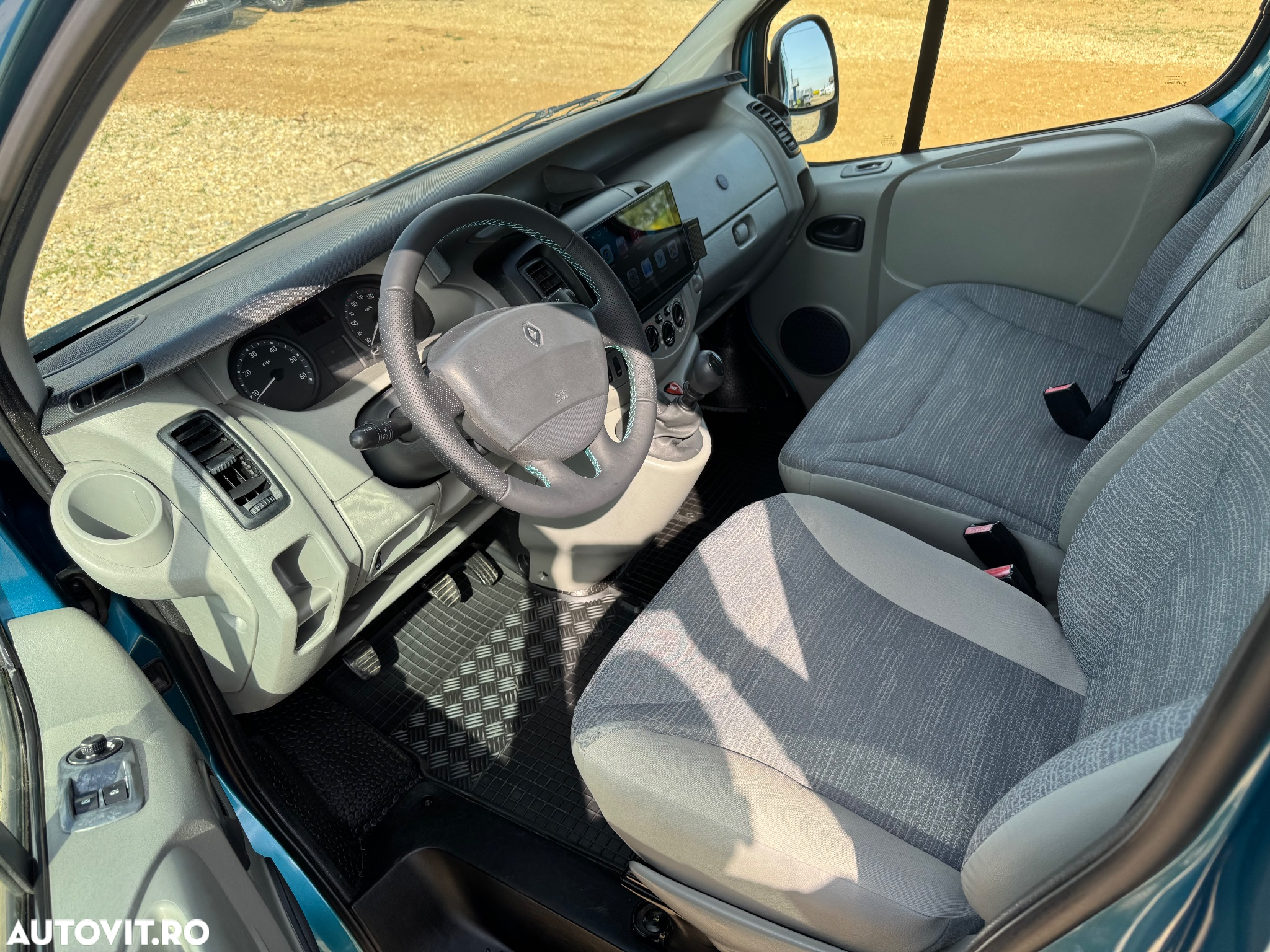 Renault Trafic 2.0 dCi 115 L1H1 - 5