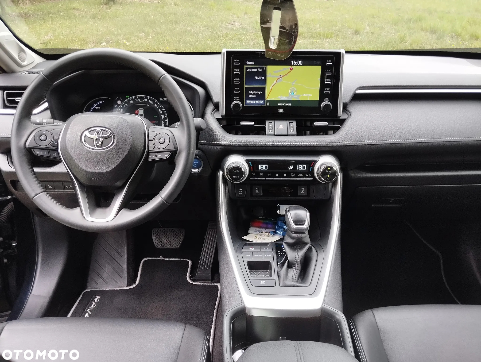 Toyota RAV4 - 13