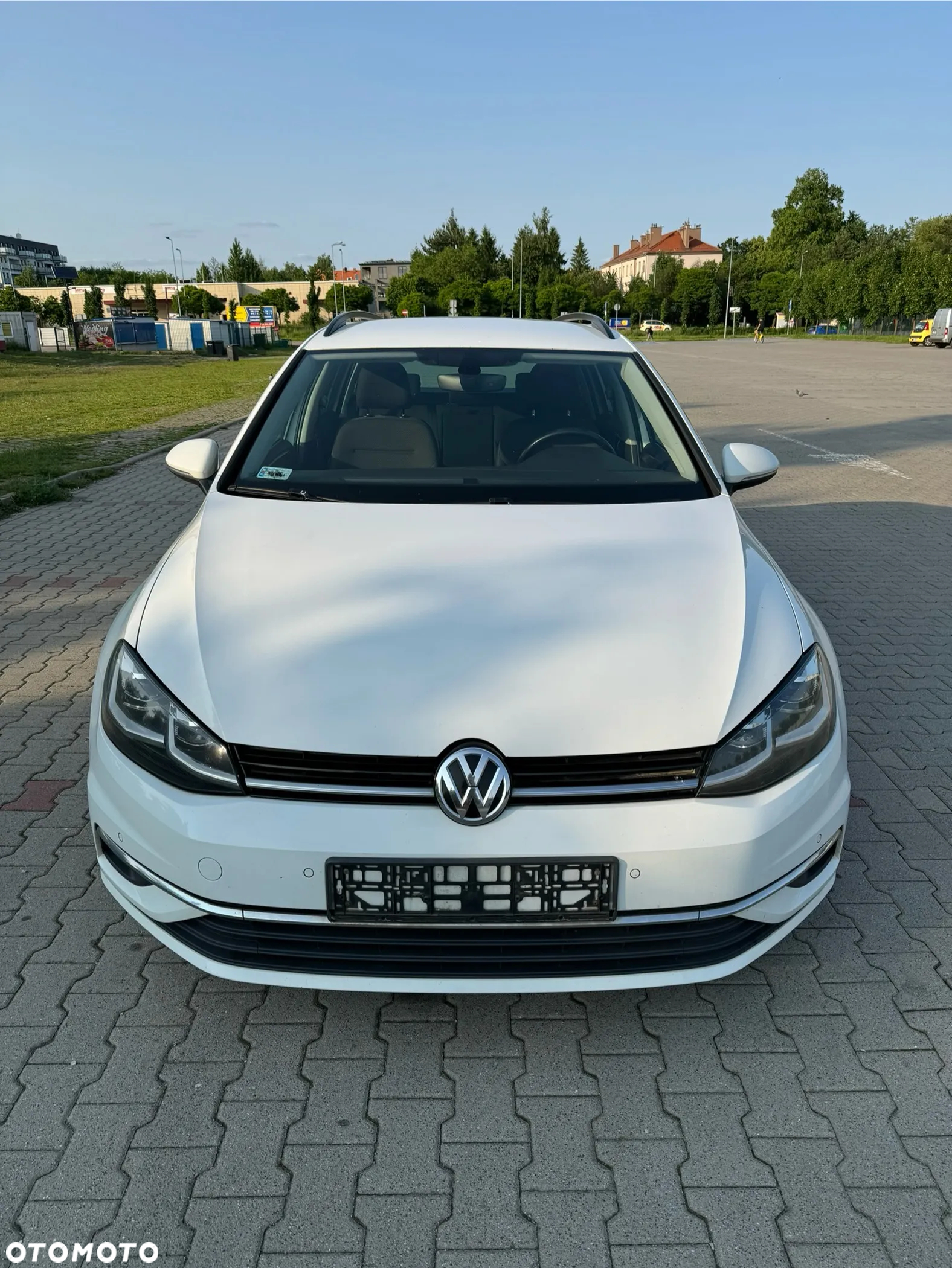 Volkswagen Golf VII 1.6 TDI BMT Comfortline - 2