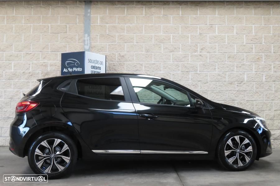 Renault Clio 1.0 TCe Techno Bi-Fuel - 24