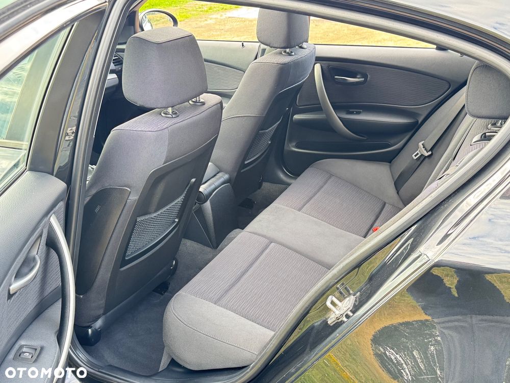 BMW Seria 1 116i - 18