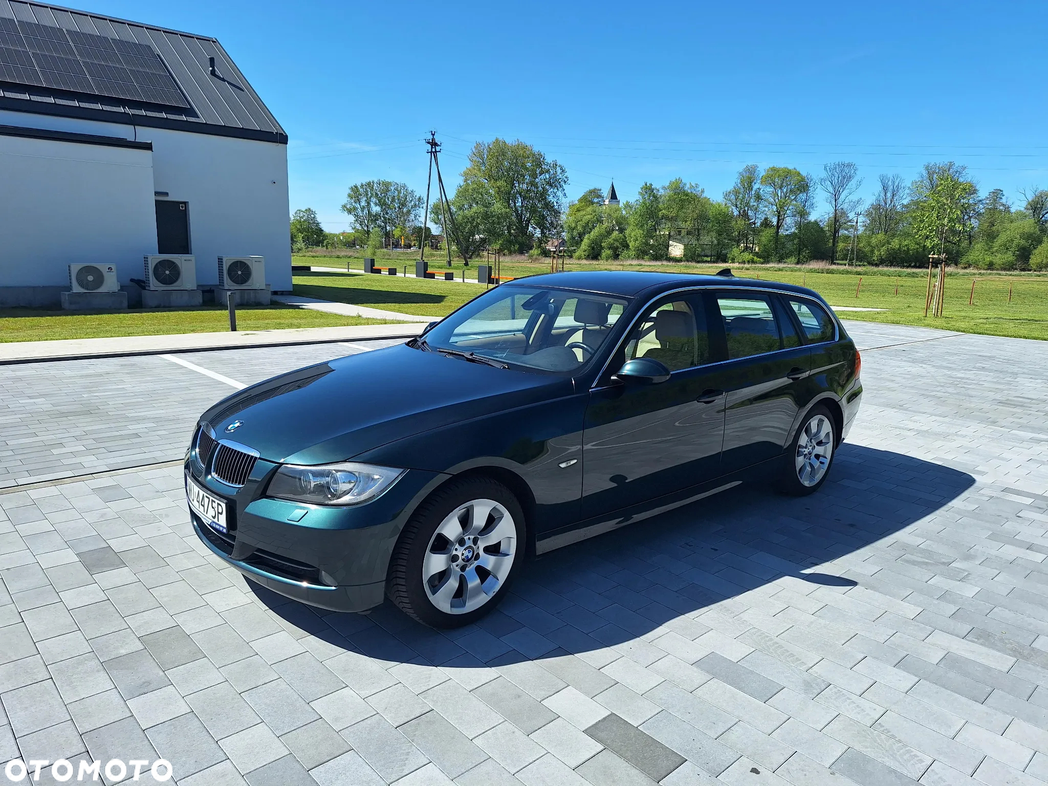BMW Seria 3 330i Touring - 5