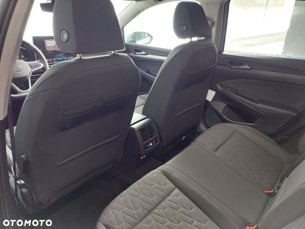 Volkswagen Golf - 14