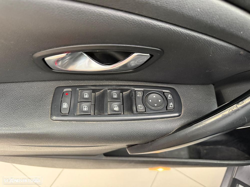 Renault Mégane Sport Tourer 1.5 dCi Dynamique S - 6