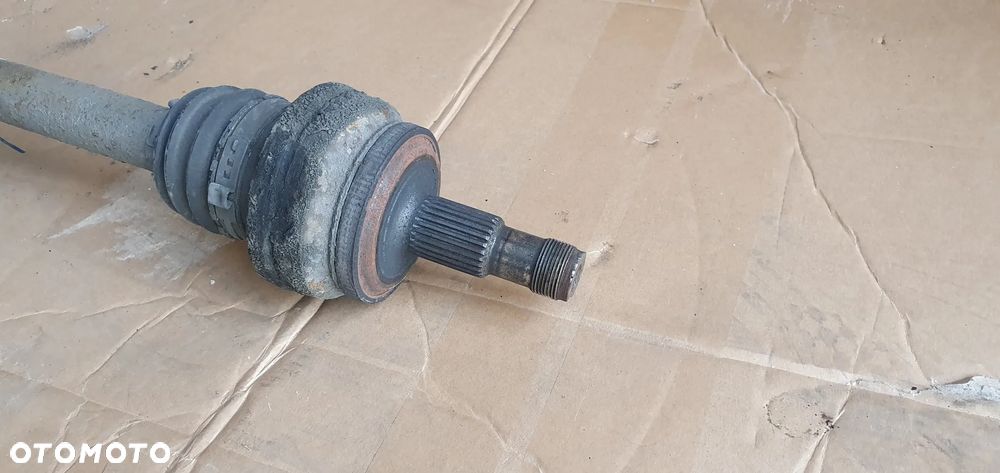 Półoś prawy tył tylna prawa Mercedes E-Klasa W211 1.8 K - 3