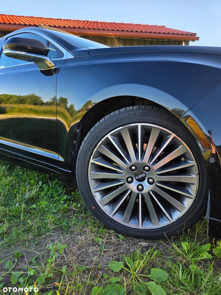 Lincoln MKZ - 13