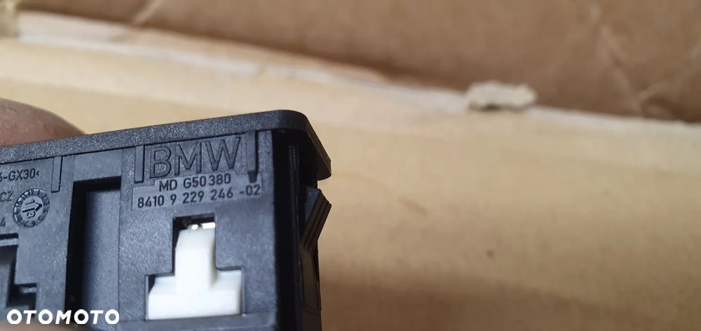 Gniazdo port AUX USB BMW I F20 9229246 - 5