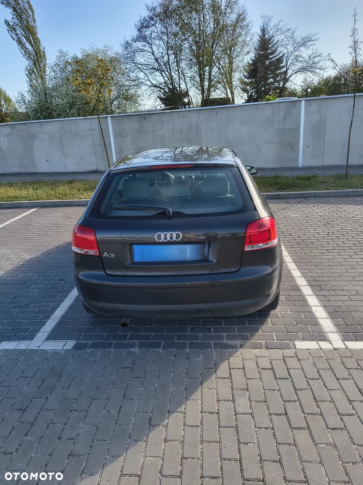 Audi A3 3-drzwiowe 1.6 Attraction - 7