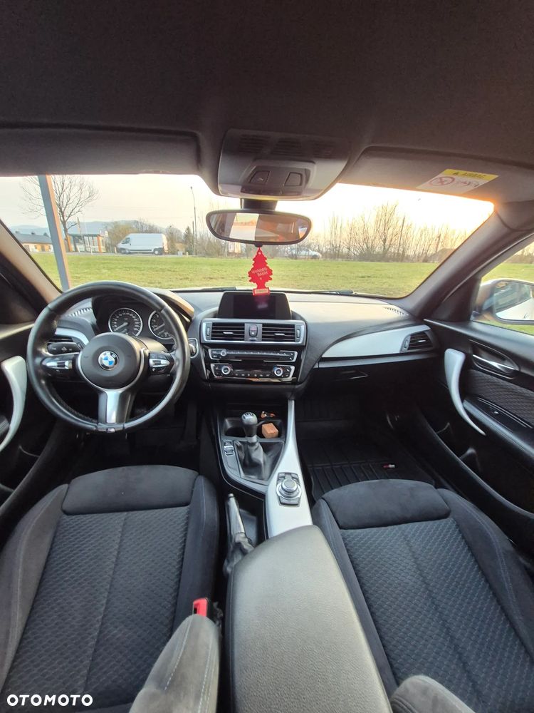 BMW Seria 1 118i Edition M Sport Shadow - 13