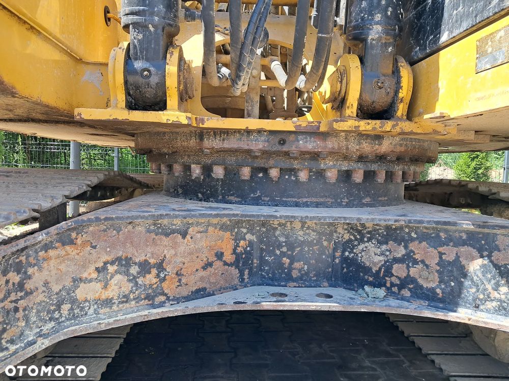 Caterpillar F LGC - 22