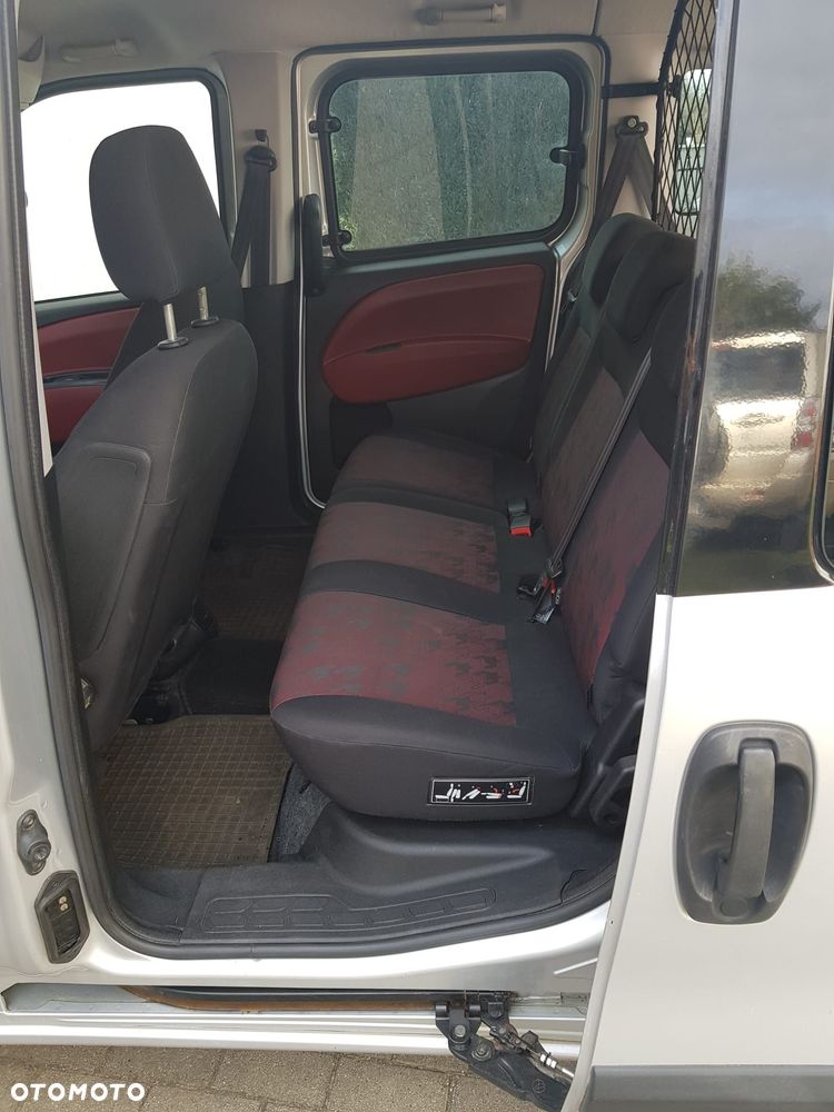 Opel Combo - 12