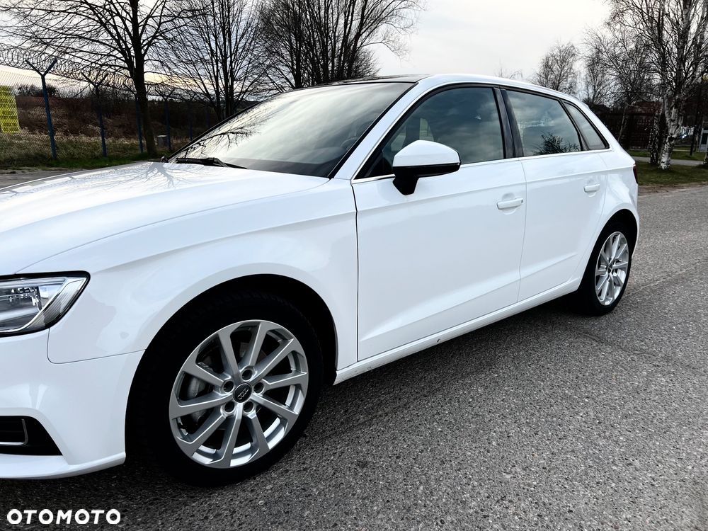 Audi A3 Sportback - 16