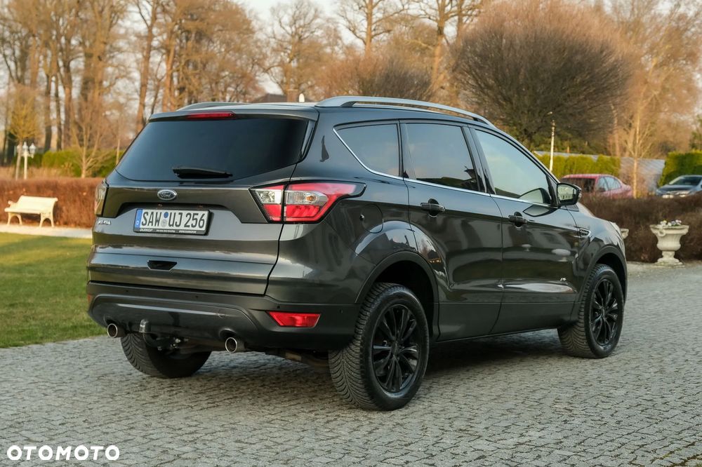 Ford Kuga 2.0 TDCi 4x4 Titanium - 10