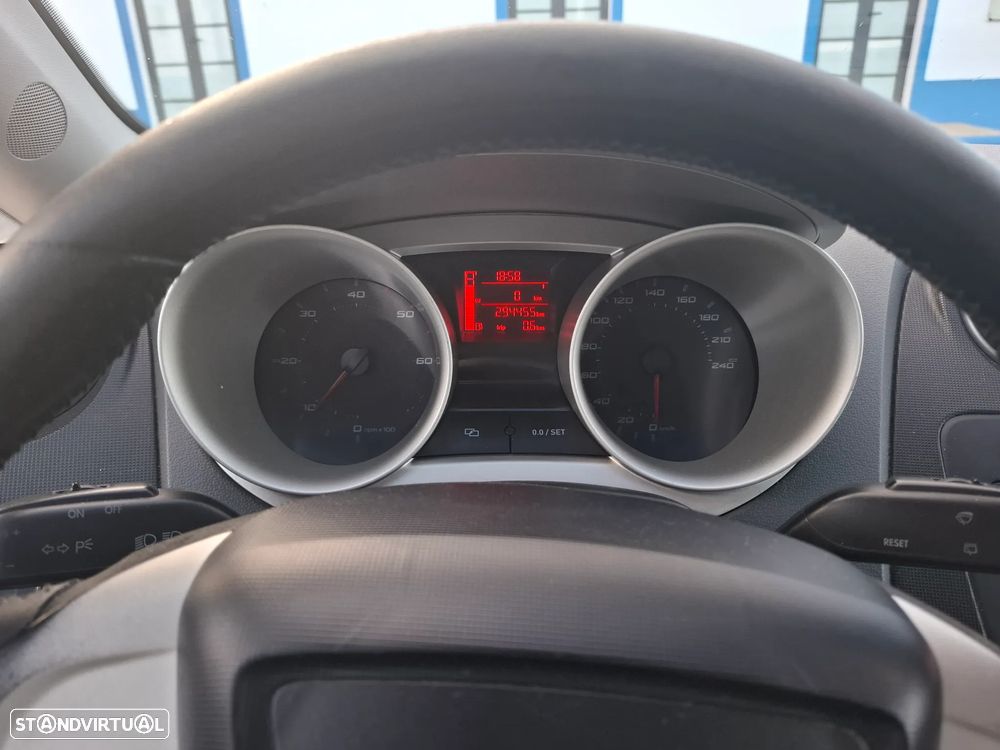 SEAT Ibiza 1.4 TDI Style DPF - 10