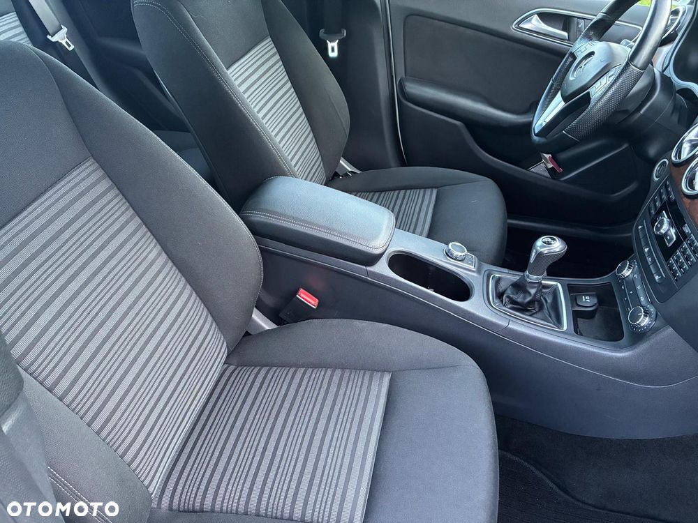 Mercedes-Benz Klasa B 200 (BlueEFFICIENCY) - 10