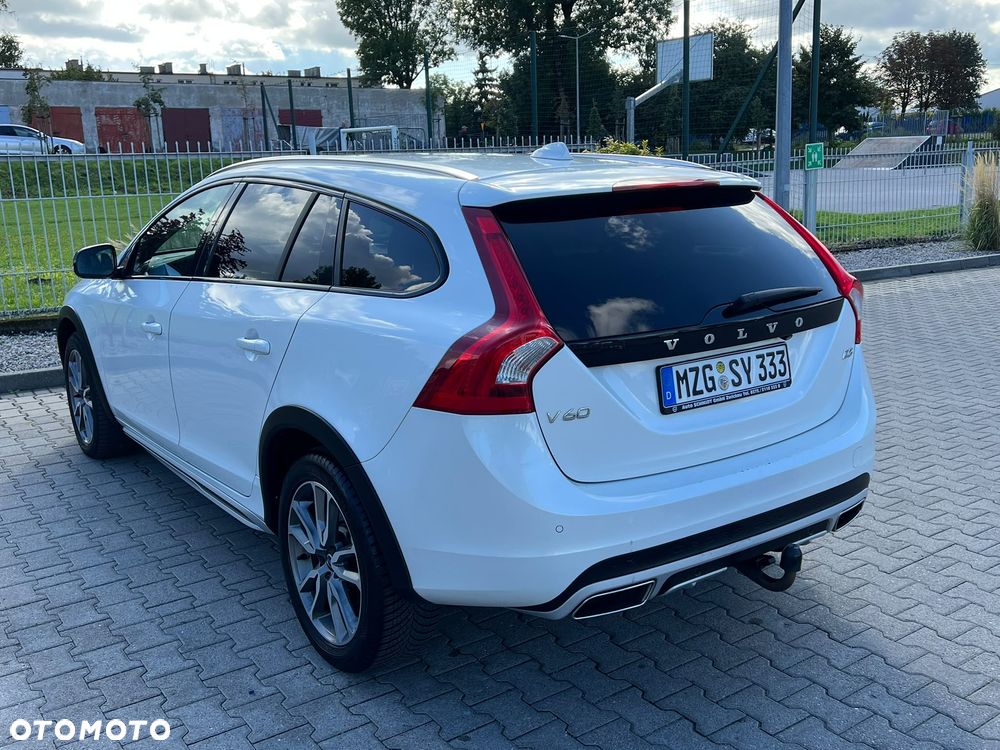 Volvo V60 D3 Geartronic Summum - 14