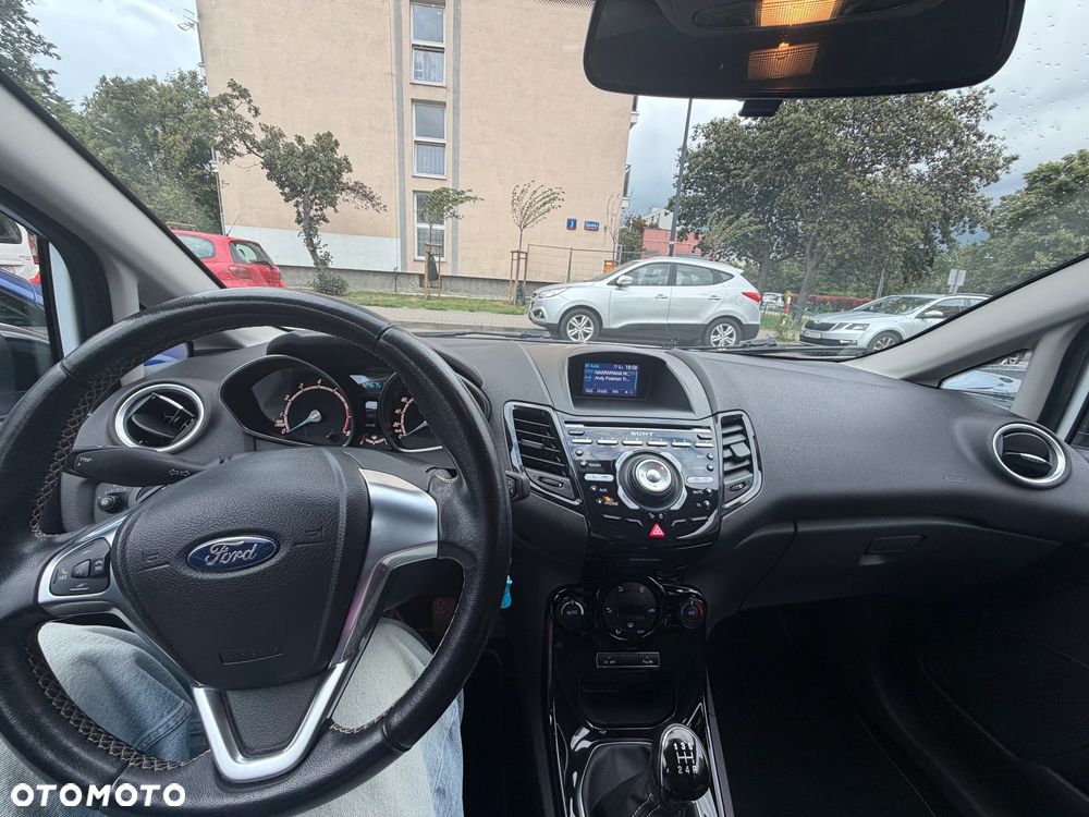 Ford Fiesta 1.0 EcoBoost Red Edition ASS - 11
