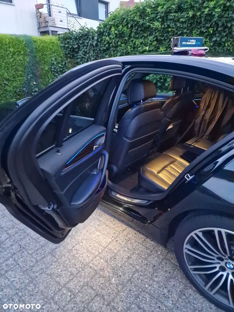 BMW Seria 5 530d Luxury Line - 17