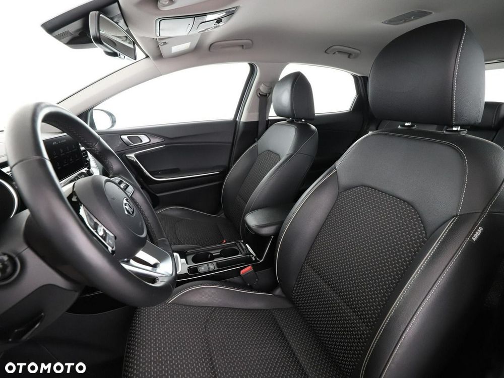 Kia XCeed 1.6 CRDi (48V Mild-Hybrid) DCT7 SPIRIT - 14