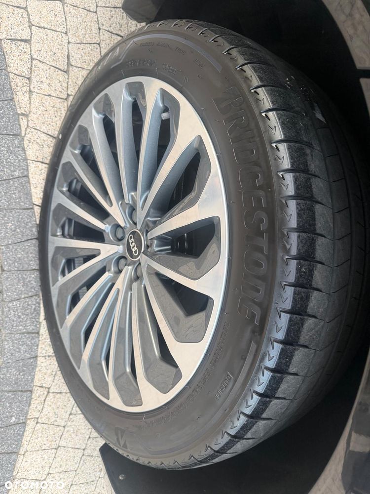 Audi e-tron 55 Quattro S Line - 17