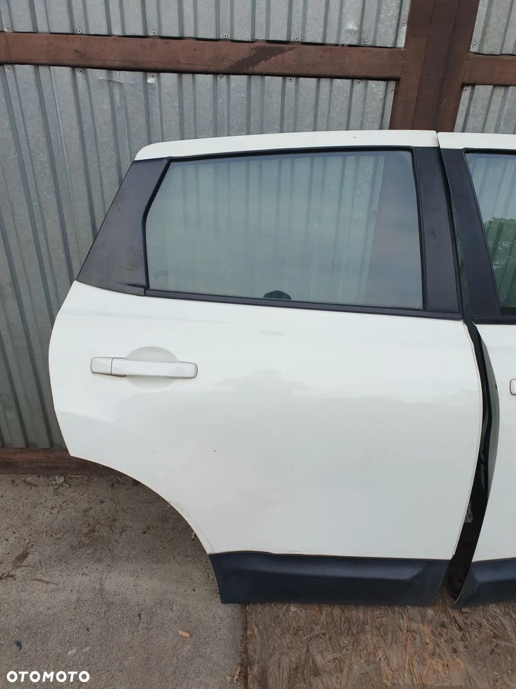 Drzwi Prawe Przód Tył Komplet Nissan Qashqai I J10 - 13