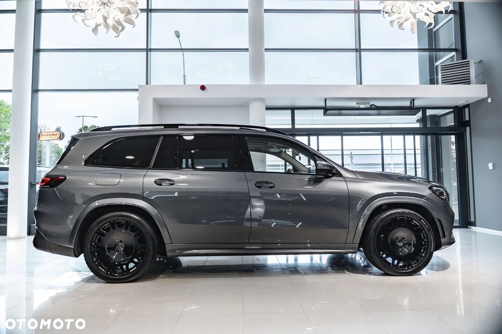 Mercedes-Benz GLS - 13
