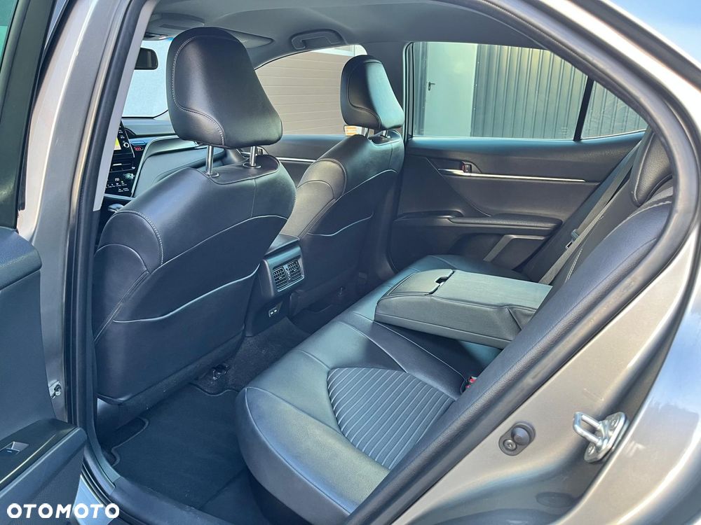 Toyota Camry 2.5 Hybrid Prestige CVT - 34