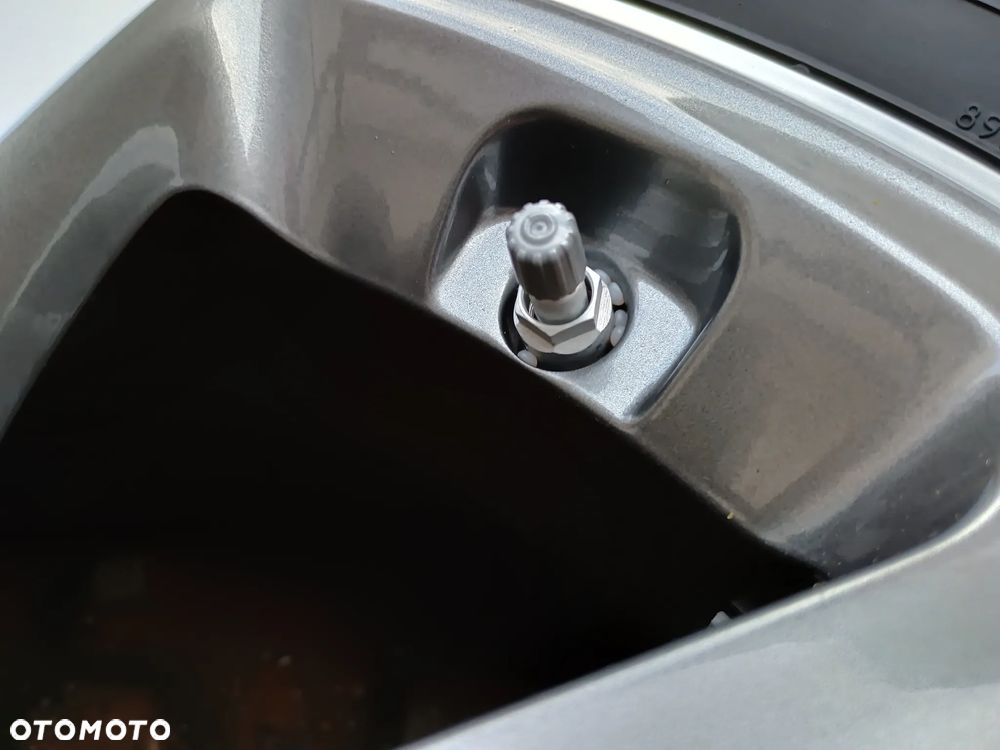 Alufelgi Hyundai I30 5 x 114,3 Czujniki  205/55/16 - 7