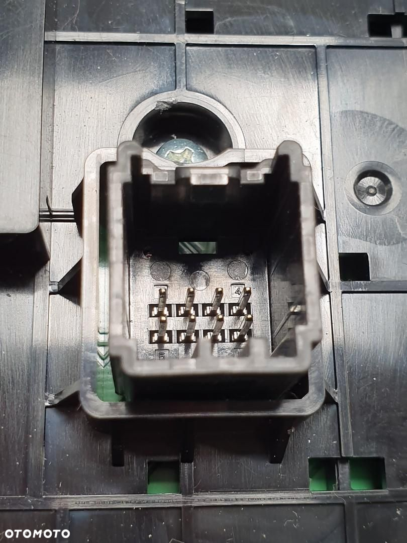 PANEL RADIA ŚWIATEŁ BLOKADY FORD FIESTA MK7 - 7