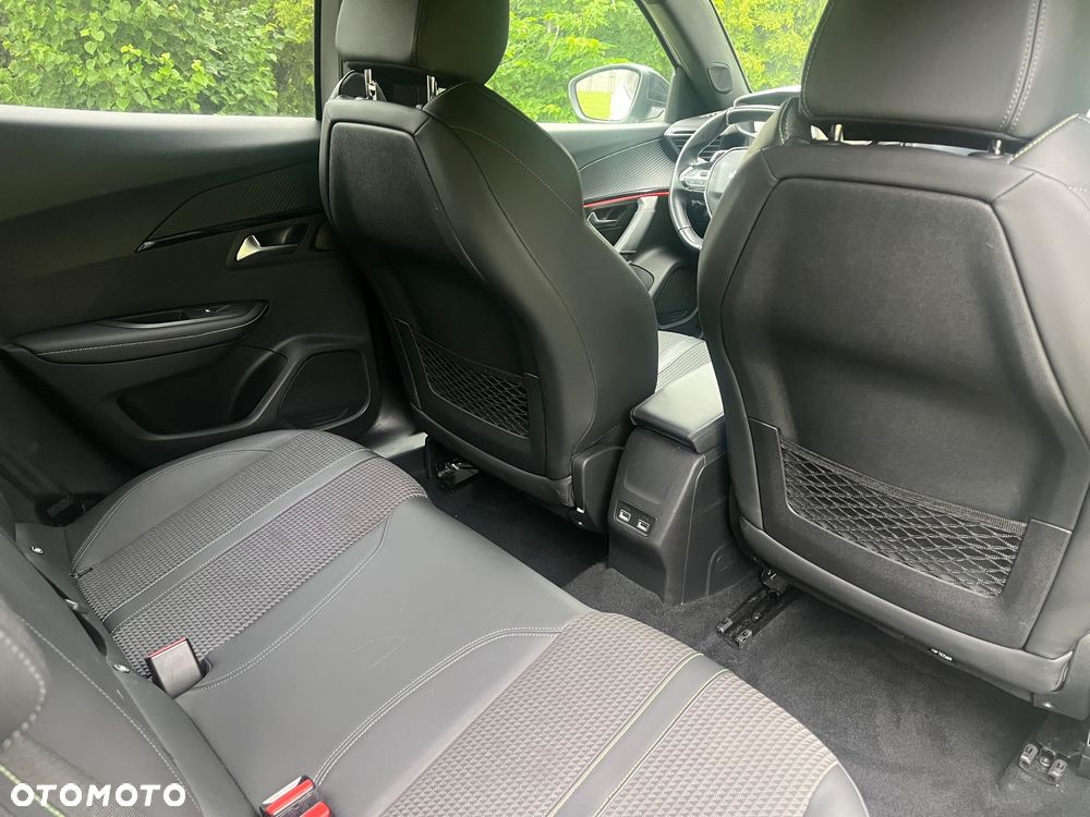 Peugeot 2008 1.5 BlueHDi GT Line S&S EAT8 - 15