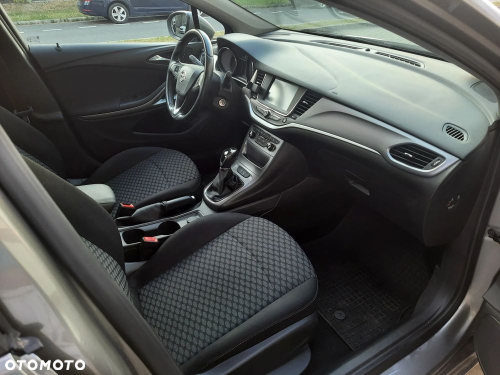 Opel Astra 1.4 T 120 Lat - 15